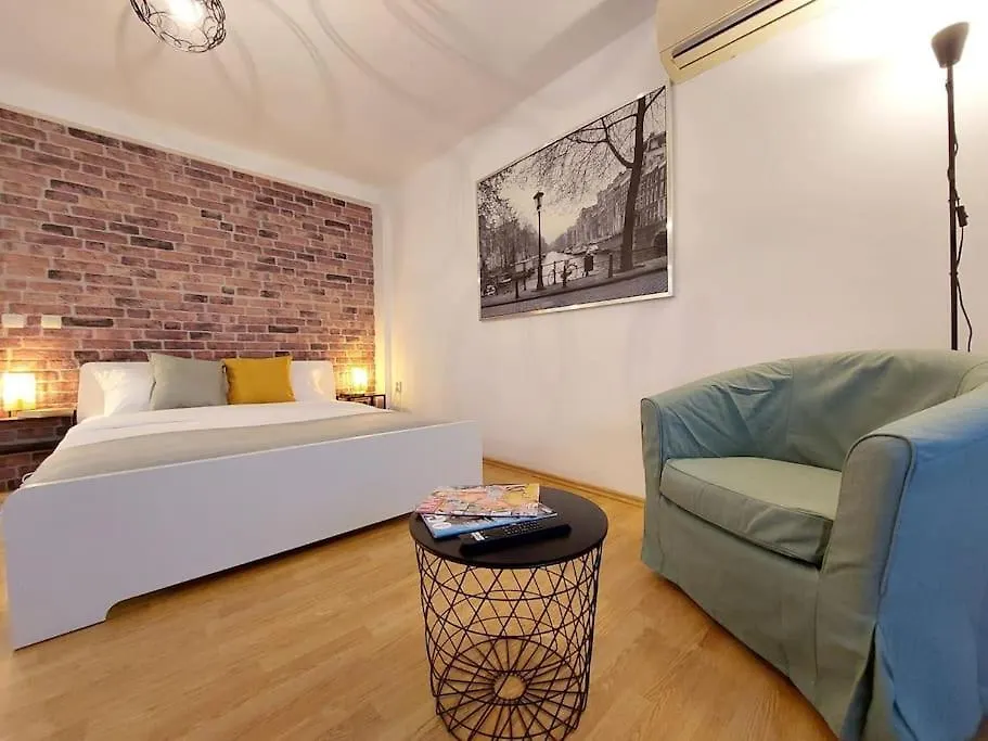 Sweet Dreams Suites Cismigiu Studio Bucharest Romania